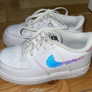 Nike toddler sneakers